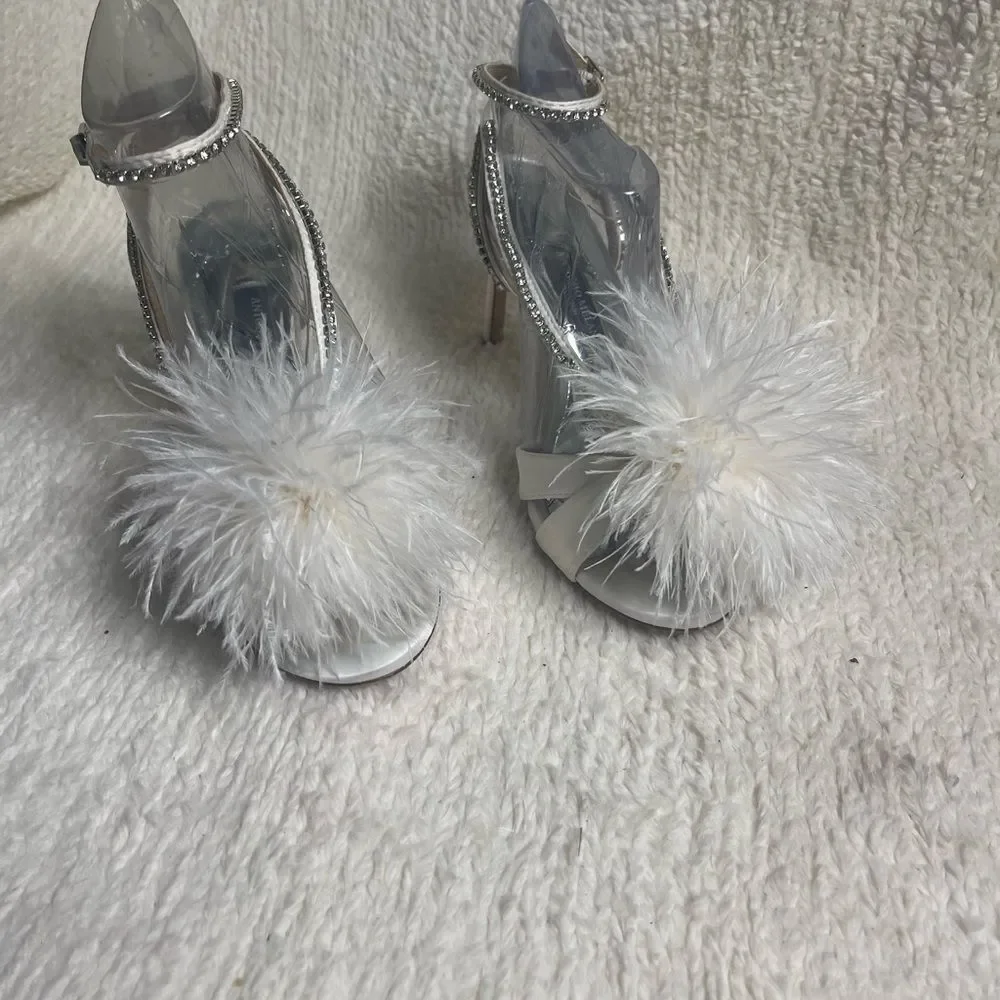Antonio Melani white Satin Feathered &Rhinestones ankle strap heel Sandals.SZ9M